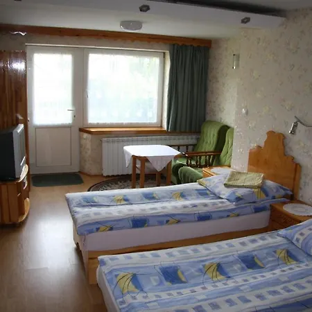 Quarto em Acomodações Particulares Goscinne Lulu *