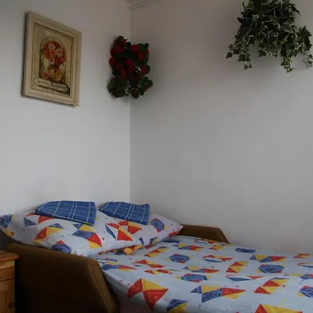 Quarto em Acomodações Particulares Goscinne Lulu *