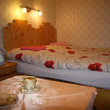 Homestay Goscinne Lulu *