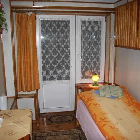 Goscinne Lulu Homestay